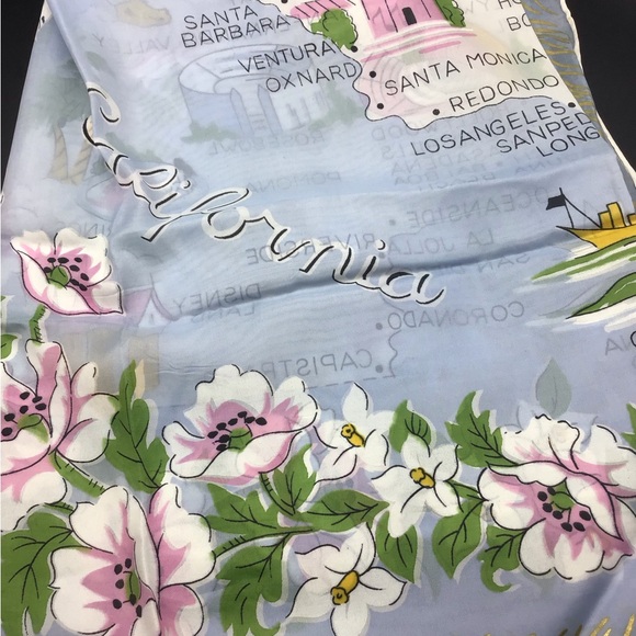 Vintage Ladies scarves. Monique Martin scarf. - Picture 6 of 6